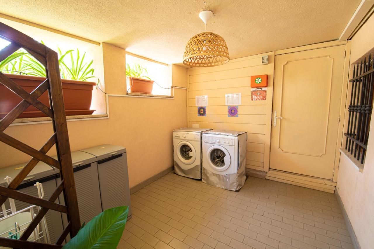 Resilienza Tropical Apartments & Room 포르토 산텔피디오 외부 사진