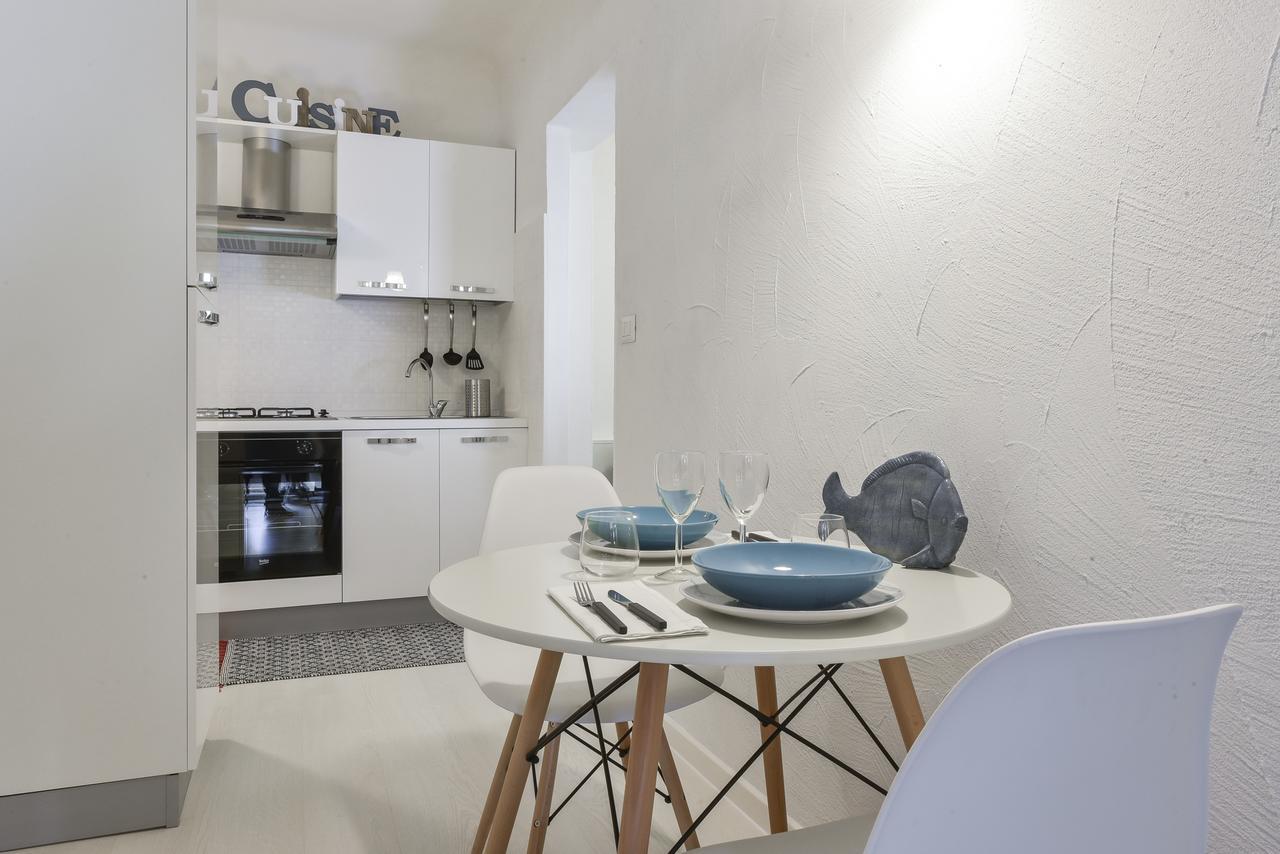 Resilienza Tropical Apartments & Room 포르토 산텔피디오 외부 사진